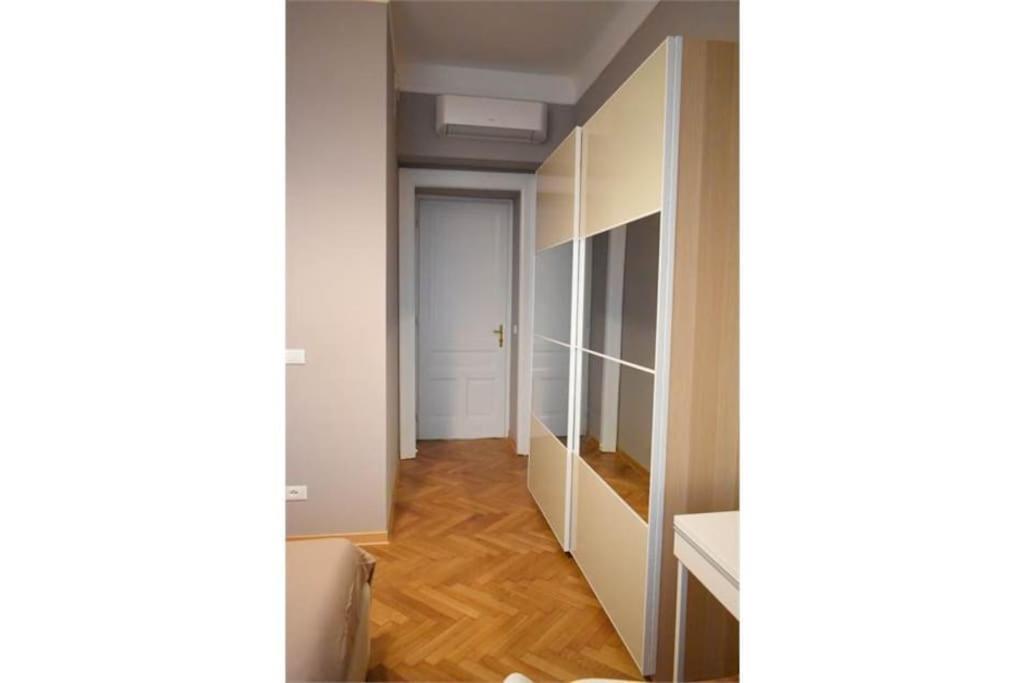Residence Montanelli Trieste Exterior foto