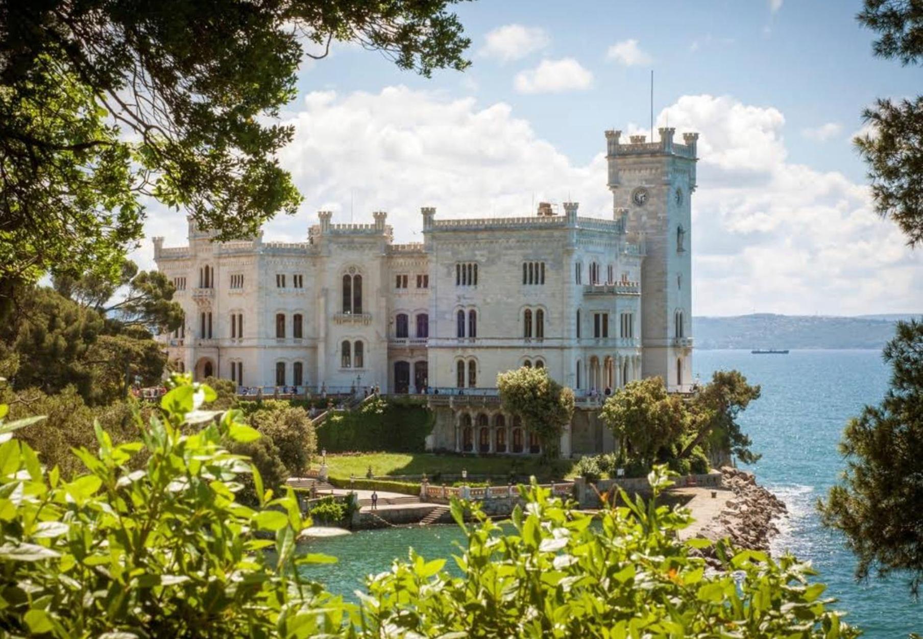 Residence Montanelli Trieste Exterior foto